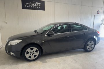 Benzyna Sedan Bezwypadkowy Serwis nowe opony nowy przegląd nawigacja