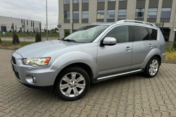 Salon PL Intense Ksenon Skóra Keyles El Fotel Szyberdach Parktronik